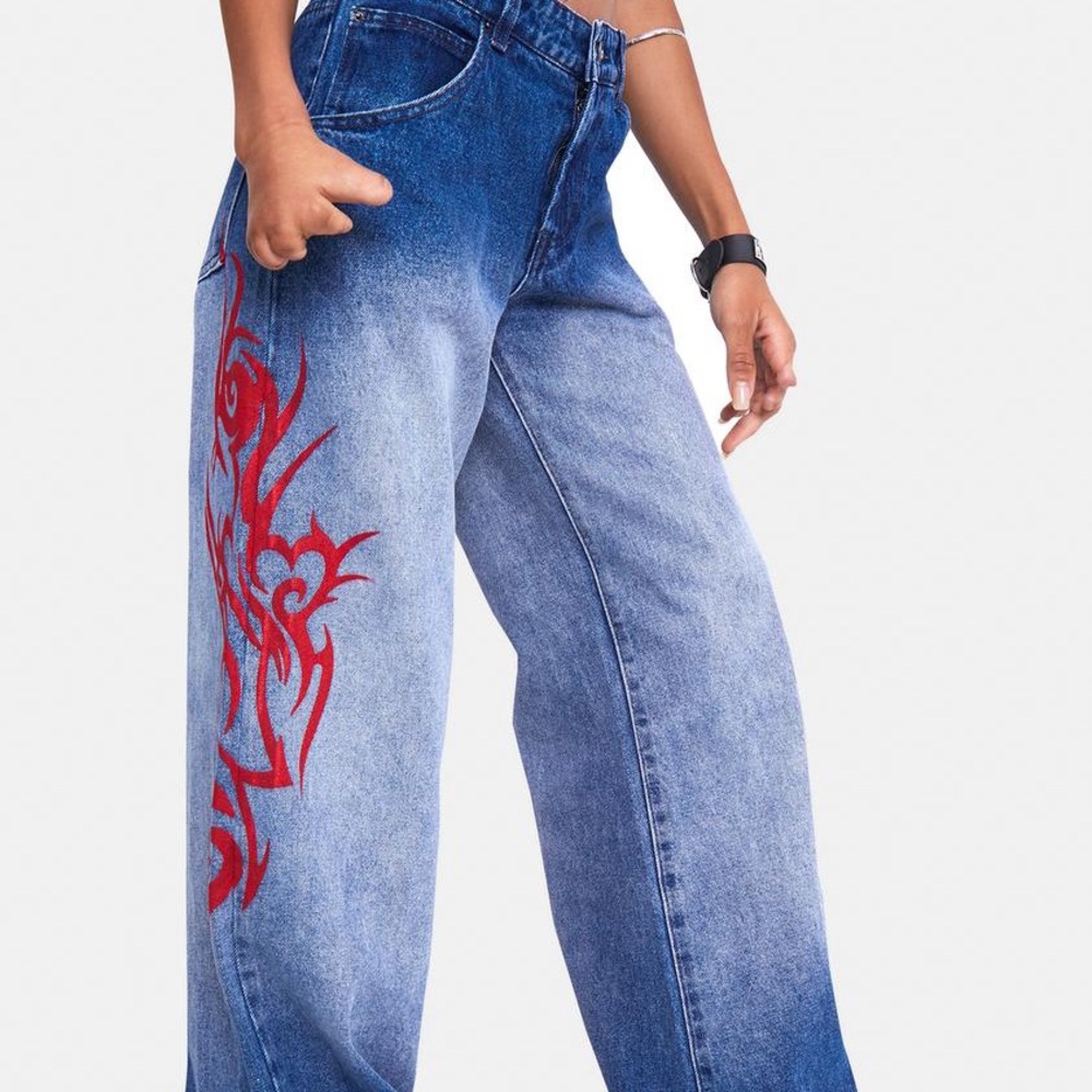 Jaded London NWOT Low Rise Skater Fit Jeans With Tattoo Placement Print - Picture 2 of 4